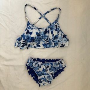 🍏BIKINIS 2/$45🍏 La Vie en Rose Bikini Flowers XS